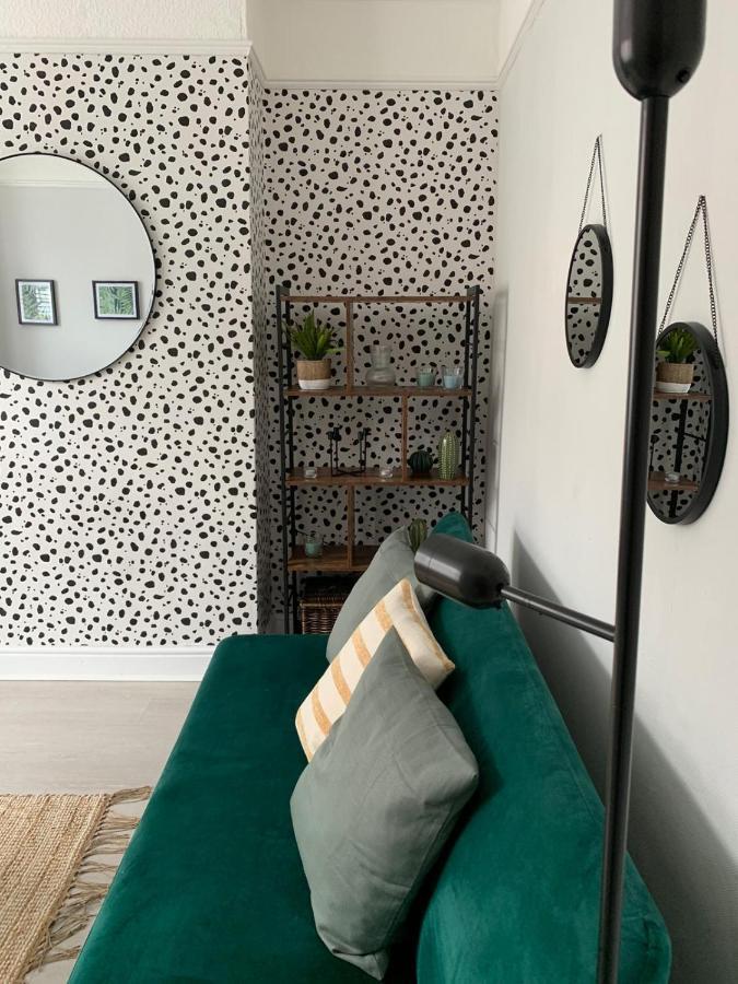 House Of Cosy Dots Villa Northampton Exterior photo